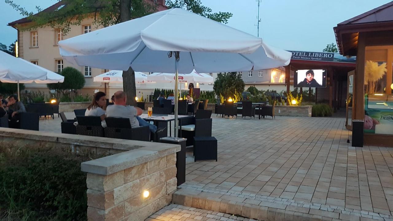 Hotel Libero Милич Экстерьер фото