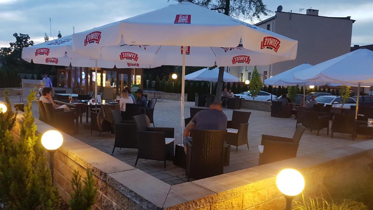 Hotel Libero Милич Экстерьер фото