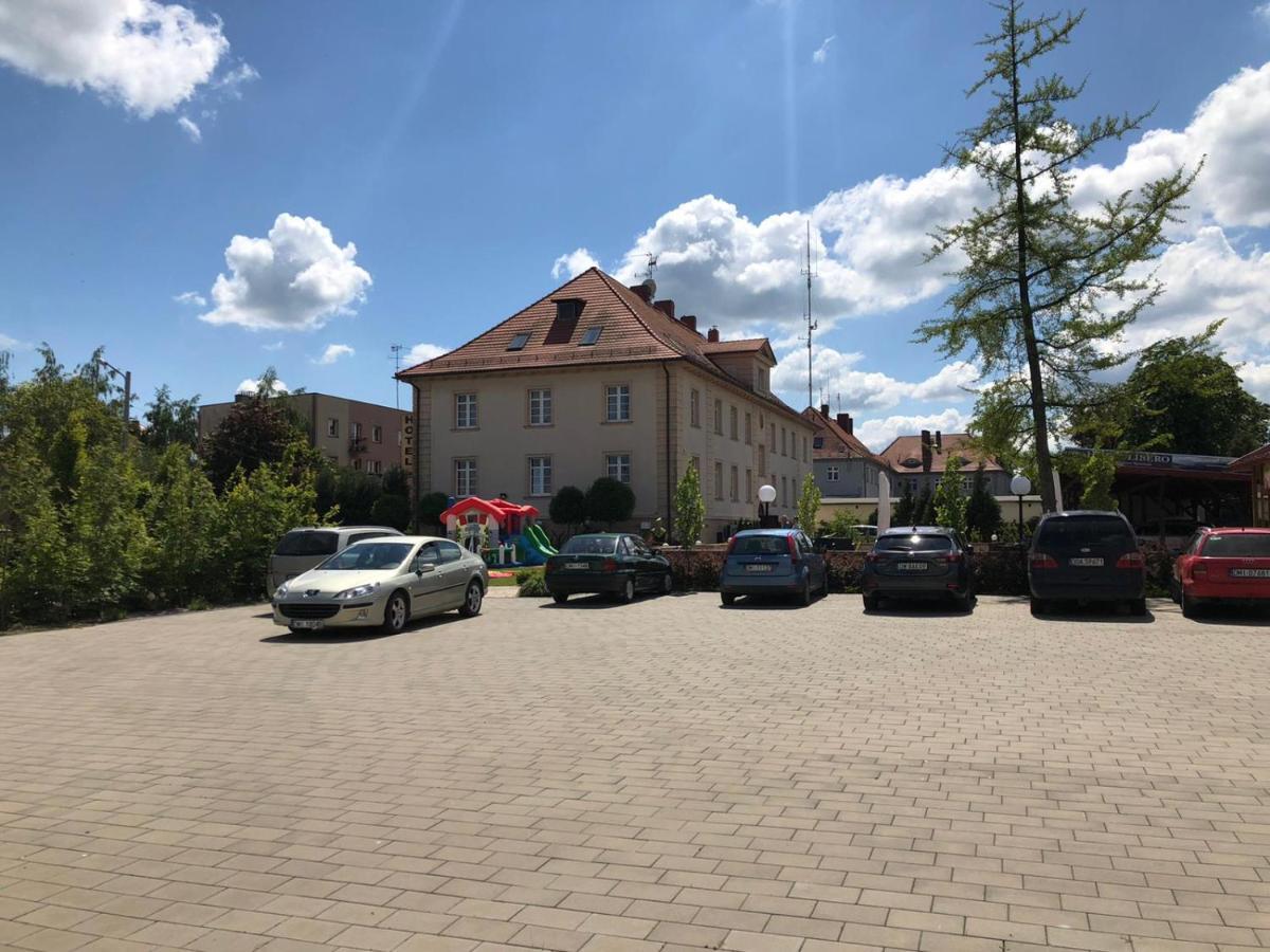 Hotel Libero Милич Экстерьер фото